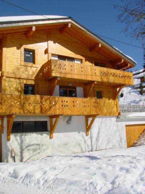 Chalet 1 La Forestiere Les Gets Luaran gambar
